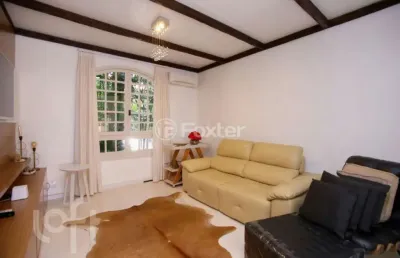 Casa em condomínio fechado com 3 quartos à venda na avenida cai, 303, cristal, porto alegre, 194 m2 por r$ 800.000