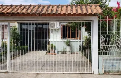 Casa com 2 quartos à venda na rua doutor raphael loro, 155, hípica, porto alegre, 65 m2 por r$ 310.000