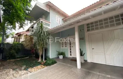 Casa com 3 quartos à venda na rua gregório da fonseca, 509, nonoai, porto alegre, 215 m2 por r$ 749.000