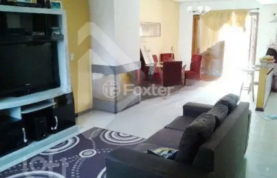 Casa com 3 quartos à venda na rua felipe arísio, 226, hípica, porto alegre, 151 m2 por r$ 560.000