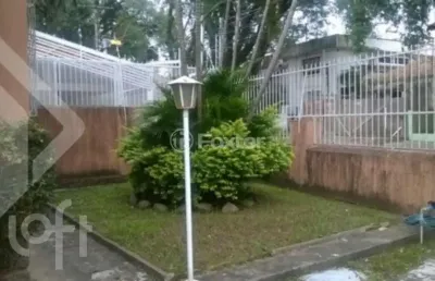 Casa com 3 quartos à venda na rua tobias barreto, 180, partenon, porto alegre, 224 m2 por r$ 940.000