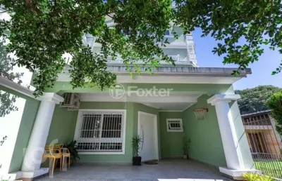 Casa com 3 quartos à venda na rua conselheiro xavier da costa, 1977, ipanema, porto alegre, 210 m2 por r$ 921.000