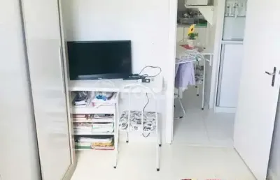 Apartamento com 2 quartos à venda na estrada barro vermelho, 241, restinga, porto alegre, 54 m2 por r$ 130.000