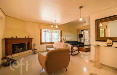 Casa com 3 quartos à venda na rua torre de pedra, 72, espírito santo, porto alegre, 215 m2 por r$ 803.225