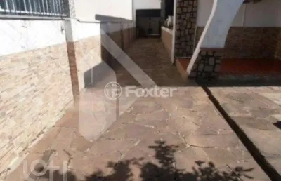 Casa com 3 quartos à venda na rua engenheiro jorge porto, 492, ipanema, porto alegre, 130 m2 por r$ 800.000