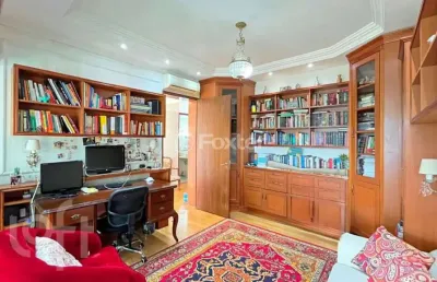 Casa com 3 quartos à venda na rua maracá, 51, vila assunção, porto alegre, 407 m2 por r$ 3.000.000