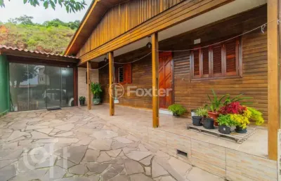 Casa com 3 quartos à venda na rua encantadora, 320, partenon, porto alegre, 106 m2 por r$ 310.000