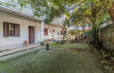 Casa com 3 quartos à venda na avenida leonardo carlucci, 140, espírito santo, porto alegre, 250 m2 por r$ 660.000