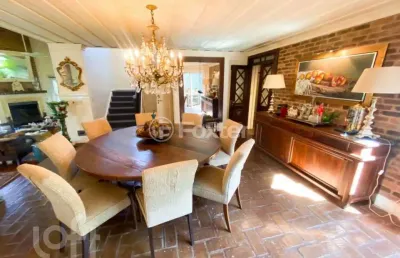 Casa com 3 quartos à venda na rua jose luiz correa pinto, 1392, parque das hortênsias, canela, 395 m2 por r$ 3.500.000