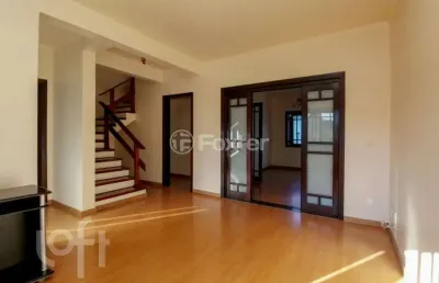 Casa com 4 quartos à venda na rua antônio francisco lisboa, 235, rubem berta, porto alegre, 248 m2 por r$ 590.000