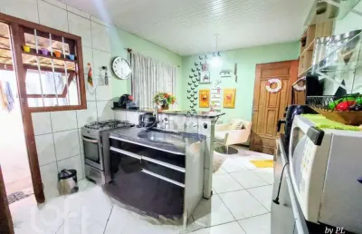 Casa com 2 quartos à venda na rua antônio ribeiro messias, 59, hípica, porto alegre, 80 m2 por r$ 369.000