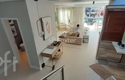 Casa em condomínio fechado com 4 quartos à venda na rodovia doutor antônio luiz moura gonzaga, 2835, rio tavares, florianópolis, 358 m2 por r$ 6.900.000