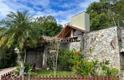 Casa com 3 quartos à venda na rua gilberto pedro hoffmann nahas, 671, pantanal, florianópolis, 205 m2 por r$ 1.990.000