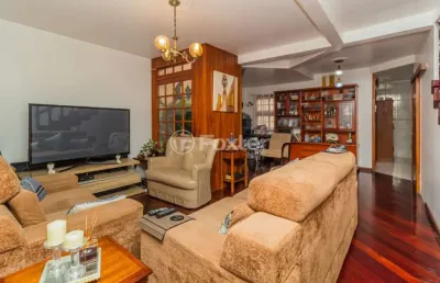 Casa com 5 quartos à venda na rua alfredo silveira dias, 234, nonoai, porto alegre, 328 m2 por r$ 1.400.000