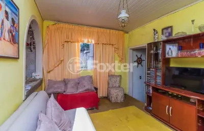 Casa com 3 quartos à venda na rua coronel tisiano f. de leoni, 240, coronel aparício borges, porto alegre, 308 m2 por r$ 305.000