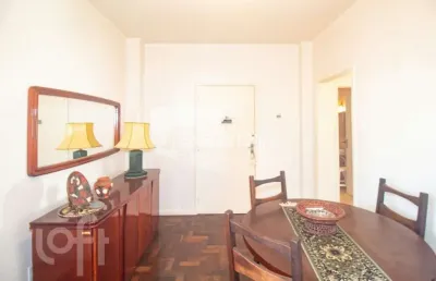 Apartamento com 2 quartos à venda na rua pinto bandeira, 476, centro histórico, porto alegre, 73 m2 por r$ 282.000