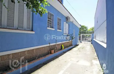 Casa com 3 quartos à venda na rua guilherme alves, 1752, partenon, porto alegre, 254 m2 por r$ 1.065.000