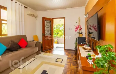 Casa com 3 quartos à venda na rua rafael clark, 195, partenon, porto alegre, 280 m2 por r$ 549.000