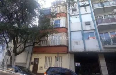 Apartamento com 2 quartos à venda na rua duque de caxias, 1570, centro histórico, porto alegre, 51 m2 por r$ 200.000