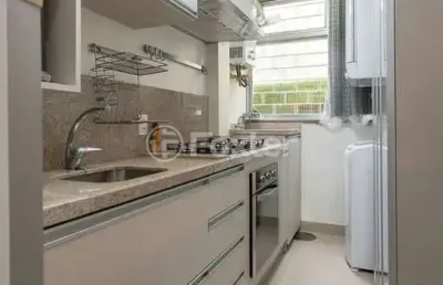 Apartamento com 2 quartos à venda na rua saldanha marinho, 98, menino deus, porto alegre, 59 m2 por r$ 300.000