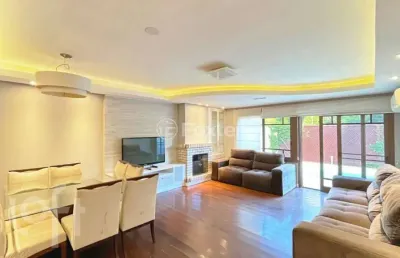 Casa em condomínio fechado com 4 quartos à venda na rua manajó, 70, vila assunção, porto alegre, 240 m2 por r$ 1.500.000