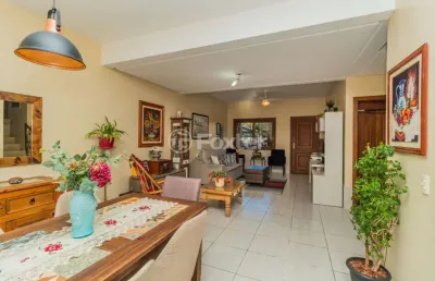 Casa com 3 quartos à venda na rua padre joão batista reus, 3476, camaquã, porto alegre, 232 m2 por r$ 958.000