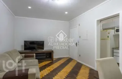 Apartamento com 2 quartos à venda na praça conde de porto alegre, 77, centro histórico, porto alegre, 48 m2 por r$ 369.000