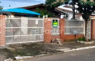 Casa com 2 quartos à venda na rua santa raquel, 199, olaria, canoas, 70 m2 por r$ 300.000