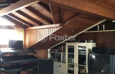 Casa com 4 quartos à venda na rua cananéia, 340, vila jardim, porto alegre, 348 m2 por r$ 1.200.000