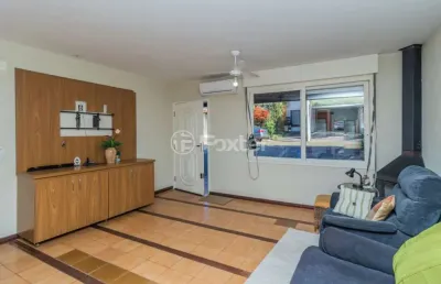 Casa em condomínio fechado com 3 quartos à venda na rua martim afonso, 115, santo antônio, porto alegre, 200 m2 por r$ 820.000