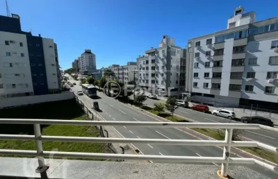 Apartamento com 3 quartos à venda na avenida vereador nagib jabor, 221, capoeiras, florianópolis, 123 m2 por r$ 750.000