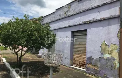Casa com 1 quarto à venda na rua da figueira, 159, nossa senhora das graças, canoas, 407 m2 por r$ 299.000