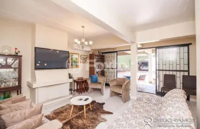 Casa com 5 quartos à venda na rua professor cristiano fischer, 1138, jardim do salso, porto alegre, 375 m2 por r$ 905.000