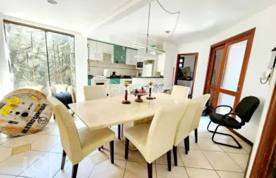 Casa com 4 quartos à venda na rua afonso pena, 851, canto, florianópolis, 278 m2 por r$ 2.100.000