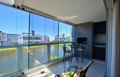 Casa em condomínio fechado com 2 quartos à venda na avenida guatambu, 1001, centro, xangri-lá, 130 m2 por r$ 1.050.000