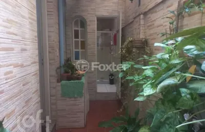 Casa com 4 quartos à venda na rua demétrio ribeiro, 752, centro histórico, porto alegre, 200 m2 por r$ 650.000