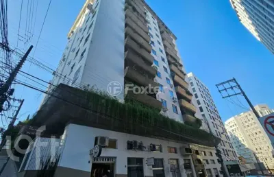 Cobertura com 2 quartos à venda na rua araújo figueiredo, 77, centro, florianópolis, 173 m2 por r$ 1.600.000