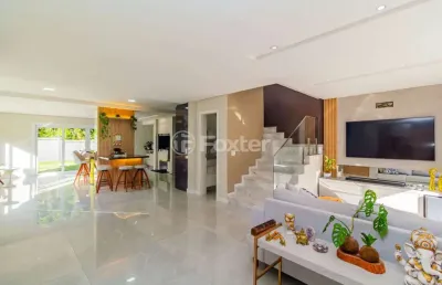 Casa em condomínio fechado com 3 quartos à venda na rua carlos maximiliano fayet, 430, hípica, porto alegre, 180 m2 por r$ 990.000