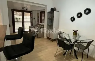 Apartamento com 2 quartos à venda na rua marcílio dias, 575, menino deus, porto alegre, 53 m2 por r$ 300.000