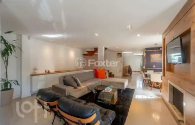 Casa com 3 quartos à venda na rua padre paulo englert, 113, espírito santo, porto alegre, 176 m2 por r$ 850.000