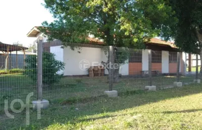 Casa com 3 quartos à venda na rua alzemiro amaral, 960, zona nova, capão da canoa, 129 m2 por r$ 650.000