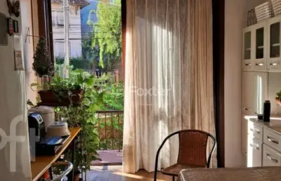 Casa com 3 quartos à venda na rua germano petersen júnior, 577, auxiliadora, porto alegre, 201 m2 por r$ 1.401.000