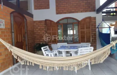 Casa com 4 quartos à venda na rua josé rosa cherem, 29, canasvieiras, florianópolis, 198 m2 por r$ 2.300.000