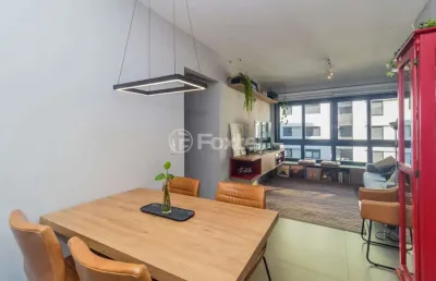 Apartamento com 2 quartos à venda na rua marechal hermes, 613, camaquã, porto alegre, 65 m2 por r$ 590.000