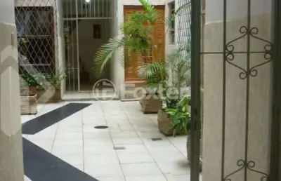 Apartamento com 2 quartos à venda na avenida ipiranga, 528, praia de belas, porto alegre, 69 m2 por r$ 279.000