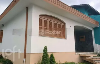 Casa com 3 quartos à venda na rua marcelo felippi, 243, salgado filho, caxias do sul, 170 m2 por r$ 880.000