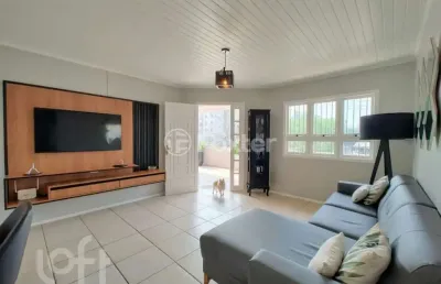 Casa com 3 quartos à venda na rua sapiranga, 1330, canudos, novo hamburgo, 367 m2 por r$ 1.708.980