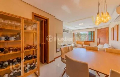 Casa com 3 quartos à venda na rua alcebíades antônio dos santos, 653, nonoai, porto alegre, 196 m2 por r$ 899.000
