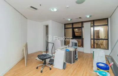 Sala comercial com 1 sala à venda na avenida goethe, 21, rio branco, porto alegre, 24 m2 por r$ 235.000