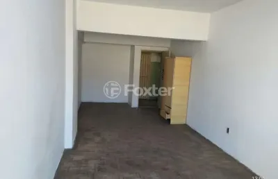 Sala comercial com 1 sala à venda na rua voluntários da pátria, 595, centro histórico, porto alegre, 30 m2 por r$ 76.000